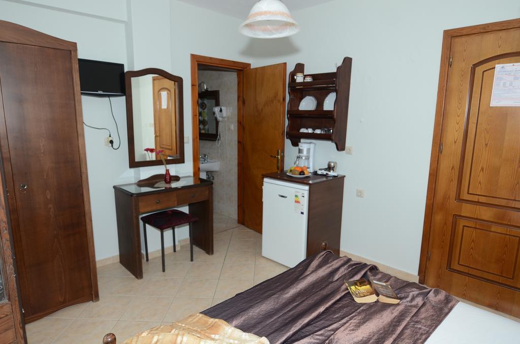 Nostos Rooms Amoliani Exteriör bild